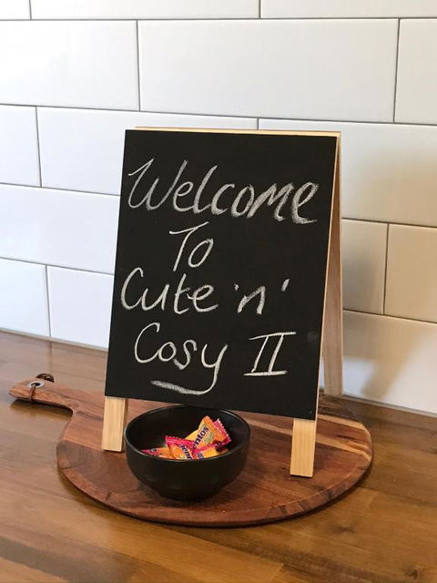 Cute And Cosy II - Events, Workers, Getaways. - Holiday Melbourne 1