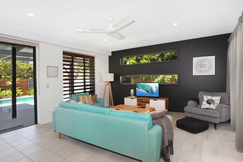 34 Boardrider Crescent, Mount Coolum - Holiday Sydney 1
