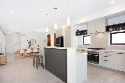 34 Boardrider Crescent, Mount Coolum - Holiday Sydney 3