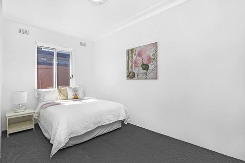 8 South Pacific 2 Bedrooms - Holiday Melbourne 3