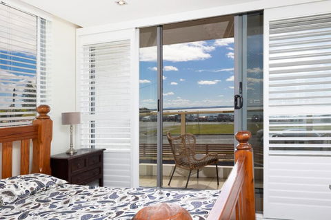 Ebbtide, Unit 04, 2-6 North Street - Accommodation Australia 2