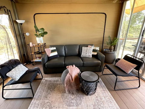 Eco-suites With Scenic Views & Walking Trails - Holiday Sydney 3