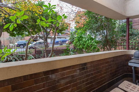 Exclusive Art Deco Escape In Tree-lined Kingsford - Accommodation Australia 1