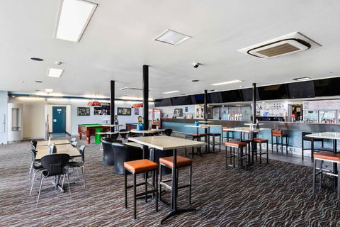 Foreshore Hotel - Holiday Melbourne 3