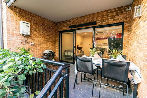Funda Place - Leafy Hideout In Northern Beaches - Caravan Park Accommodation 0