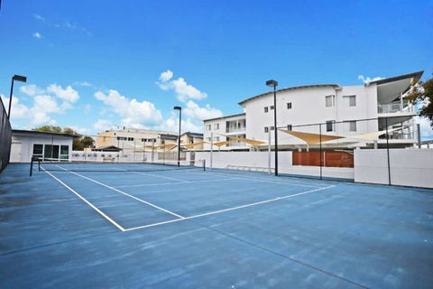 Gallery 7 - Town Centre - Wi-Fi - Linen Included - Holiday Sydney 3