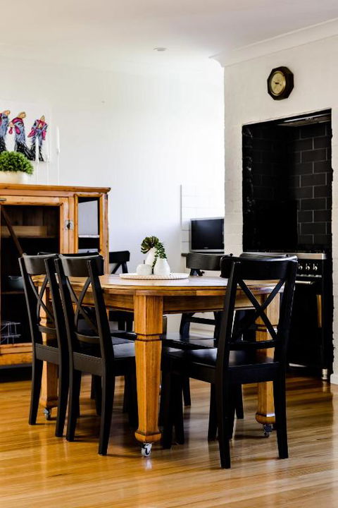 Gambell Cottage - Country Charm - Holiday Sydney 3