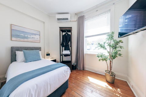 Gaslight Inn - Adults Only - Accommodation Australia 2