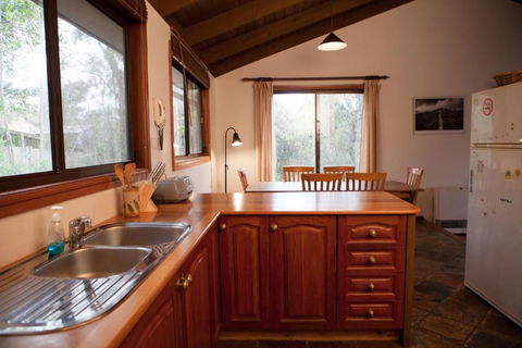 Geebung Cottage - Accommodation Australia 2
