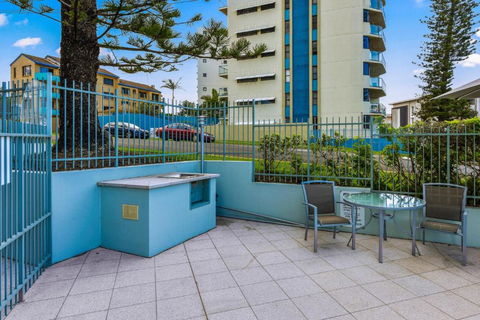 Gena Apartments Unit 9 Kings Beach QLD - Holiday Sydney 3