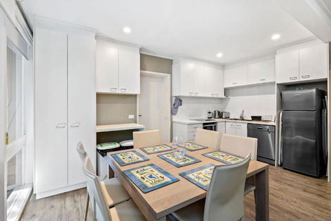 George St Retreat - Accommodation Australia 3