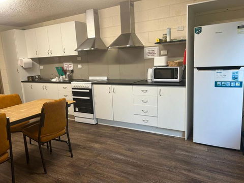 Green Gables Warburton Student Camper Accomodation - Carnarvon Accommodation 1