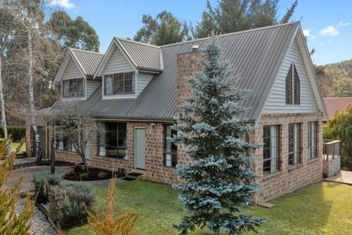 Himalayinn with Mount Gambier Accommodation