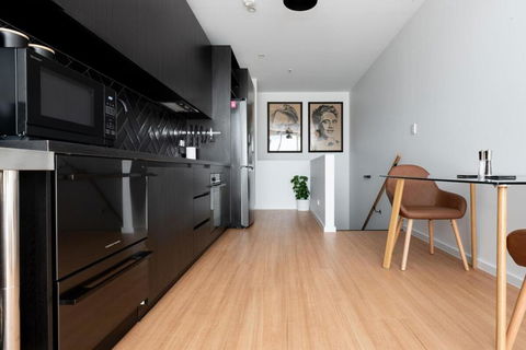 Inner City Loft On St John - Accommodation Australia 0