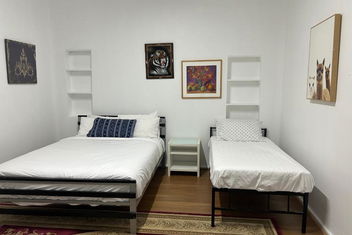 Luxury House 3 Bedrooms with Accommodation Broken Hill