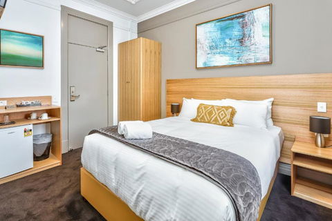 Meridian Hotel Hurstville - Holiday Melbourne 1