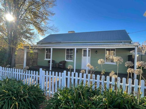 Mimosa Cottage - Accommodation Australia 0