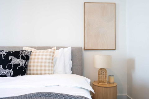 Modern 2B Apt In Clayton South - Byron Bay Accommodation 0