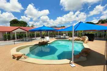 Monte Carlo Motor Inn with Townsville Tourism