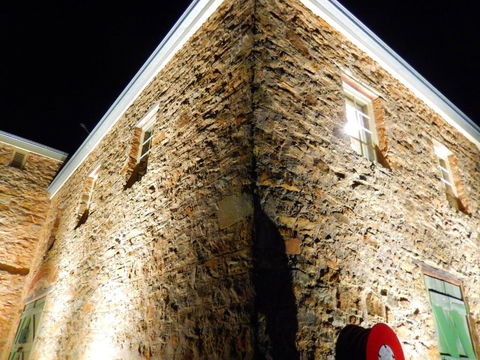 Morialta Barns - Holiday Melbourne 3