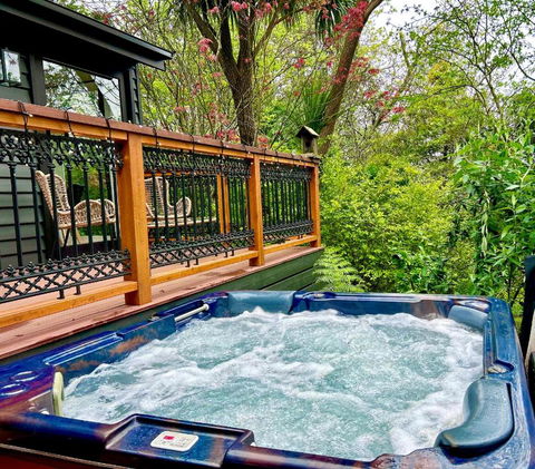 Mountain Cottage In Dandenong Ranges - Holiday Melbourne 1