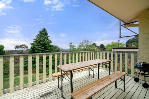 Narrow Neck Hideaway & Studio - Accommodation Australia 3