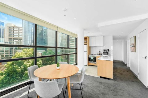Northbank Place - Central Flinders 2BR W Parking - Whitsundays Tourism 2