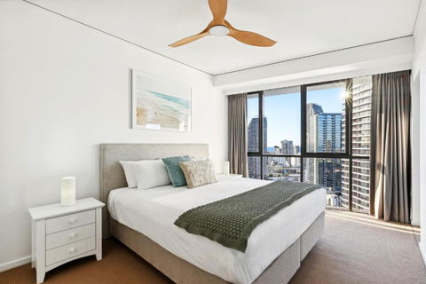 Ocean View 3-Bed With Gym, Pool, Sauna & Parking - Accommodation Australia 3