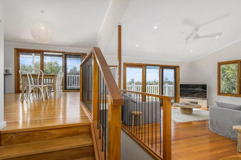 Our Summer House - Accommodation Australia 3