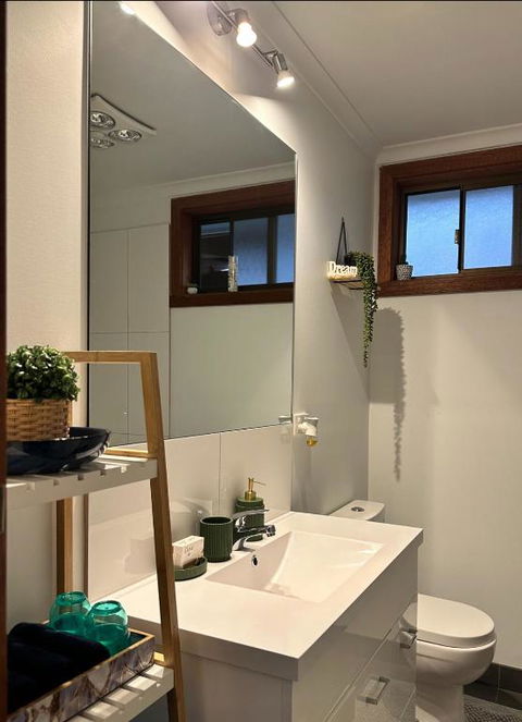 OwLHouse On Island - Accommodation Australia 0