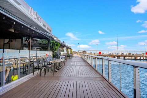 Panoramic Views At Harbour Light On The Waterfront - Accommodation Find 1