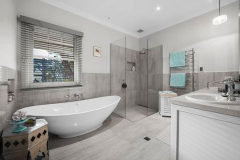 Peaceful Country Getaway - Holiday Melbourne 2