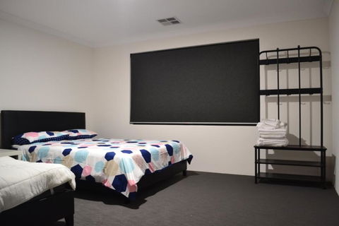 Perth Urban Lodge - Victoria Tourism 1
