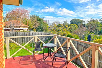 Pet-Friendly Retreat 2BR Ringwood Prime Location with Accommodation Broken Hill