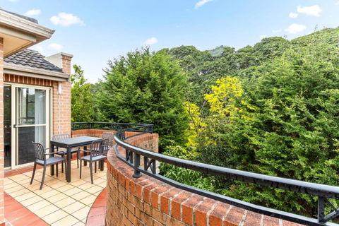 Pristine 2-Bed Near Marrickville Village - Holiday Melbourne 1