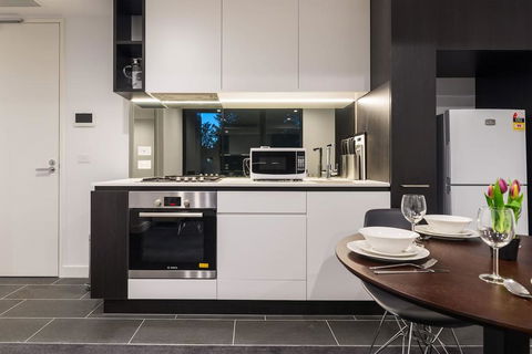 Astrina Box Hill 1 Bed Apartment - Holiday Melbourne 2