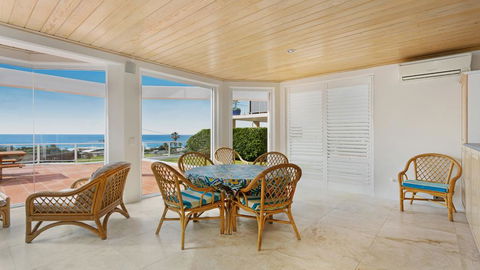 Azur 1 - South One Mile Beach - Casino Accommodation 3