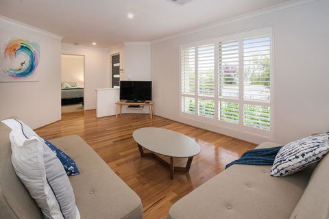 Barefoot Bungalow - Holiday Melbourne 2
