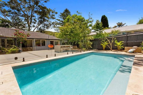 Resort Style 3BR Haven And New Swimming Pool - Cromer - Holiday Melbourne 2