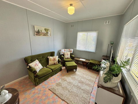 River Cottage On Cherry - Pet Friendly - Accommodation Australia 3