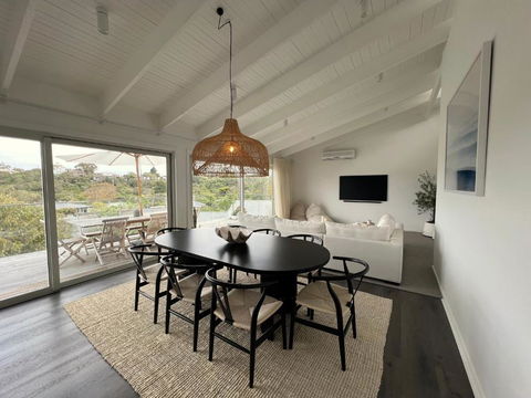 Rye Beach House - Sunset Views - Holiday Sydney 0