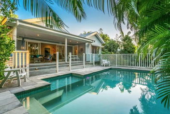Sanctuary Spaces - Kia Ora Byron with Tourism Listing