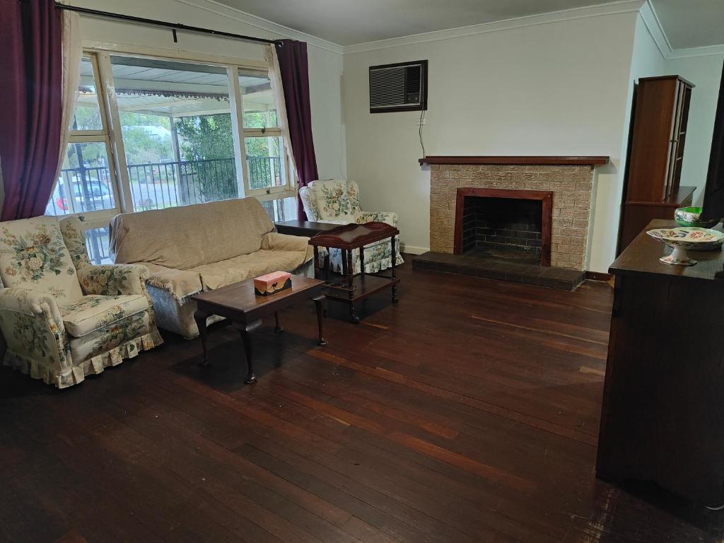 S&S Guest House - thumb 2