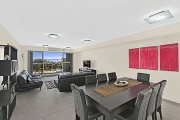 Sandy Cove Apartment The Entrance 46 with Accommodation Find
