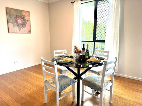 Serene Share Suite In Coopers Plains - Tourism Bookings WA 2