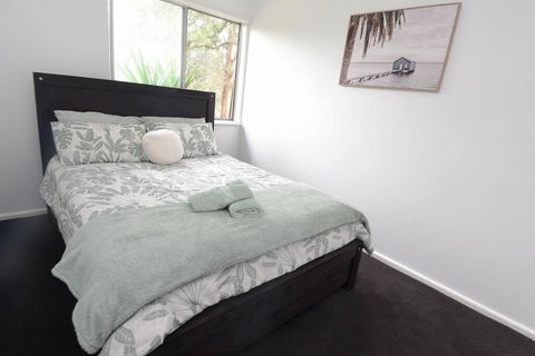 Spacious 4 Bed, 2 Lounge, 2 Bath, Acre Home With Tree Top Views - Yarra Valley Gateway! - Holiday Sydney 2
