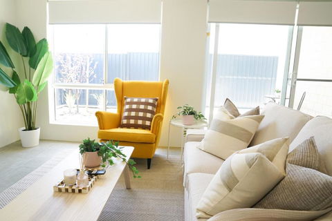 StayAU 5BRM Coastal Retreat For Families Baldivis - Holiday Melbourne 0