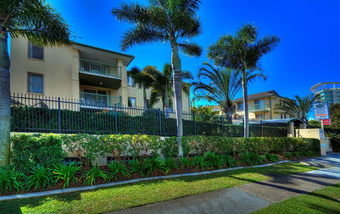 Bila Vista Holiday Apartments - Caravan Park Accommodation 1