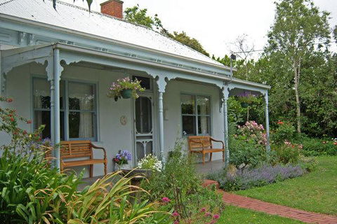Birch House Koroit - Holiday Melbourne 0