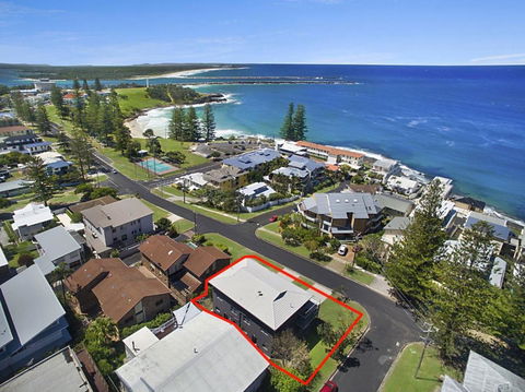 Yamba 58 - Modern Apartment With Ocean Views - Holiday Sydney 0